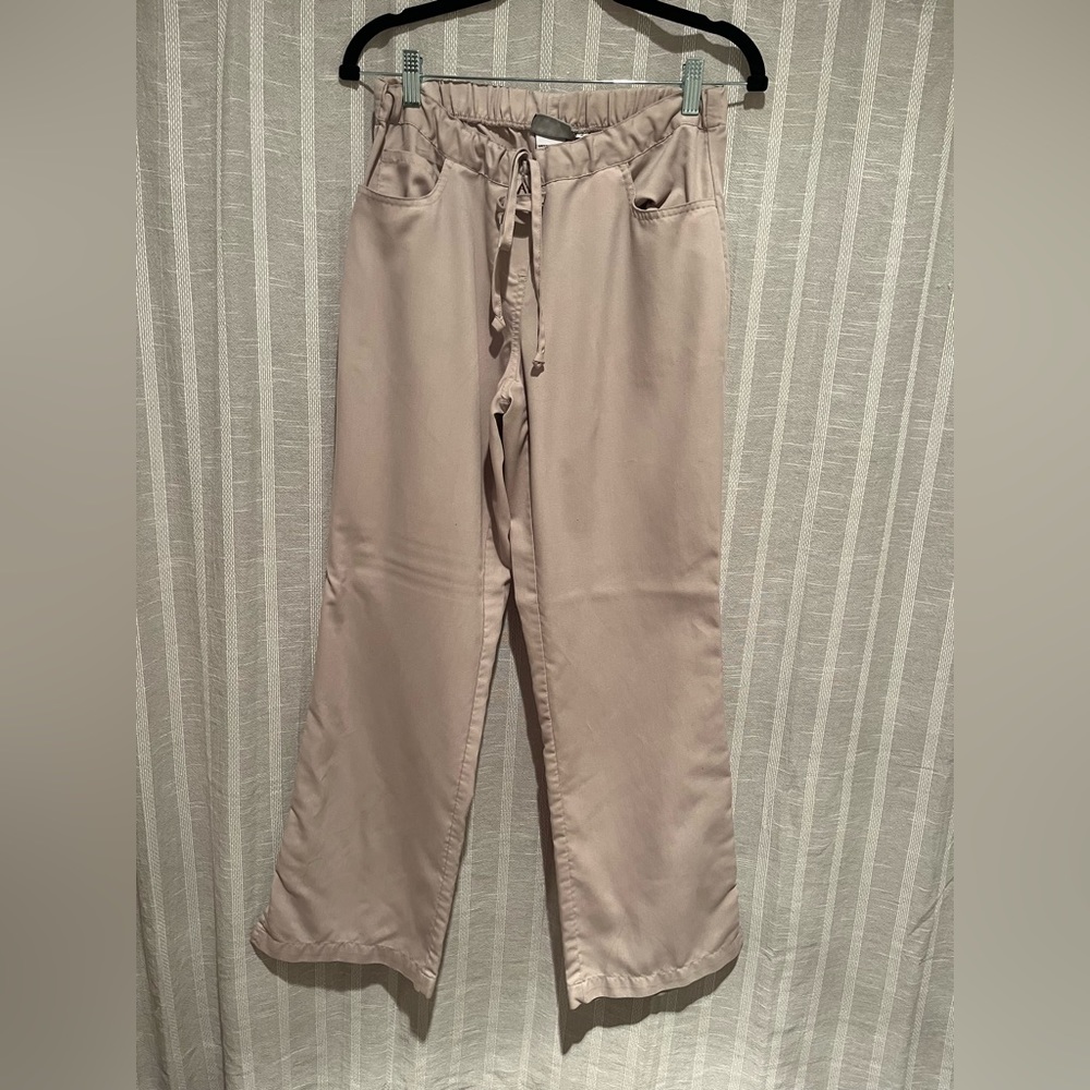 Grey’s Anatomy scrub pants